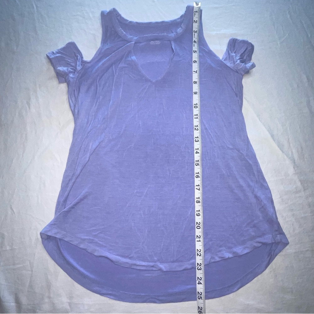 American Eagle Women's XS Lavender Purple Peek A Boo Short Sleeve Soft Top Shirt - Picture 3 of 8